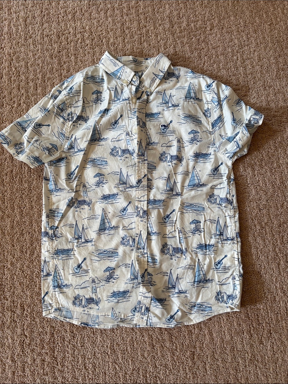 EUC boys vineyard vines Short-Sleeve Button-Up Shirt size M (12-14)